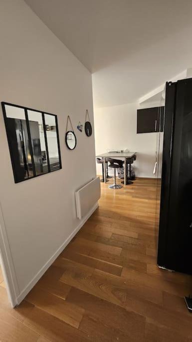 Chambres D'Hotes "The Lake House" - 20 Min To Paris By Metro Creteil Exterior photo
